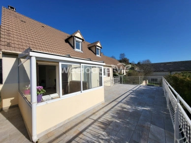 Maison à vendre 6 pièces de 120 m² à Conflans-Sainte-Honorine