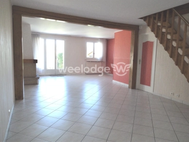 Maison à louer 4 pièces de 84,48 m² à Éragny