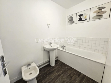 Appartement à vendre 2 pièces de 60 m² à Conflans-Sainte-Honorine