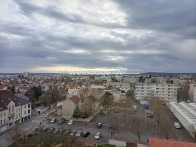 Appartement à vendre 2 pièces de 60 m² à Conflans-Sainte-Honorine