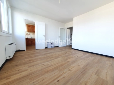 Appartement à vendre 2 pièces de 50 m² à Conflans-Sainte-Honorine