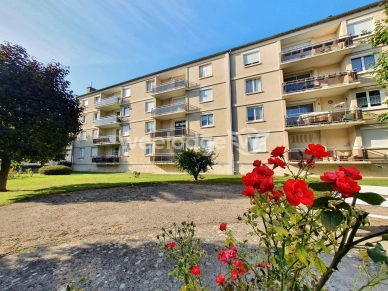 Appartement à vendre 2 pièces de 50 m² à Conflans-Sainte-Honorine