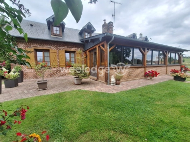 Maison à vendre 6 pièces de 155 m² à Gournay-en-Bray