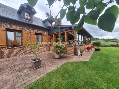 Maison à vendre 6 pièces de 155 m² à Gournay-en-Bray