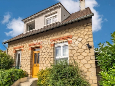 Maison à vendre 6 pièces de 84 m² à Conflans-Sainte-Honorine