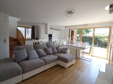 Maison à louer 4 pièces de 96 m² à Cergy