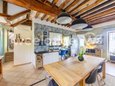 Maison à vendre 8 pièces de 164 m² à Berville