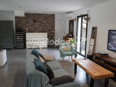 Maison à vendre 7 pièces de 175,3 m² à Miramas