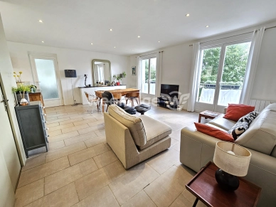 Maison à vendre 7 pièces de 150 m² à Conflans-Sainte-Honorine