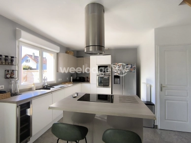 Maison à vendre 5 pièces de 100 m² à Conflans-Sainte-Honorine