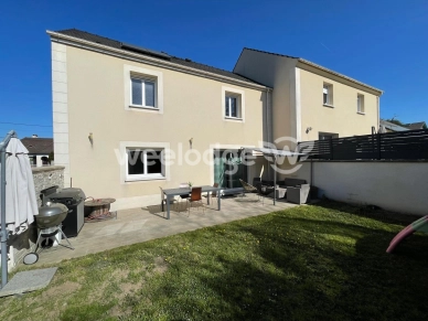 Maison à vendre 5 pièces de 100 m² à Conflans-Sainte-Honorine