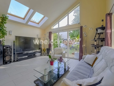 Maison à vendre 8 pièces de 207 m² à Conflans-Sainte-Honorine
