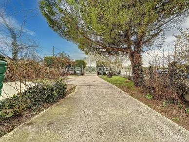 Maison à vendre 7 pièces de 153 m² à Éragny