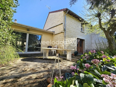 Maison à vendre 9 pièces de 233 m² à Pierrelaye
