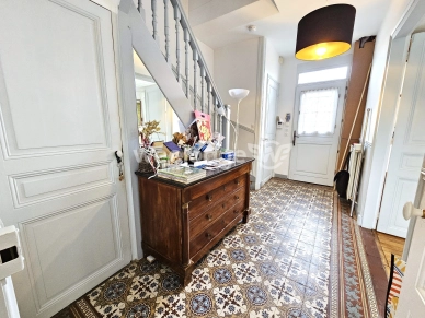 Maison à vendre 7 pièces de 242 m² à Conflans-Sainte-Honorine
