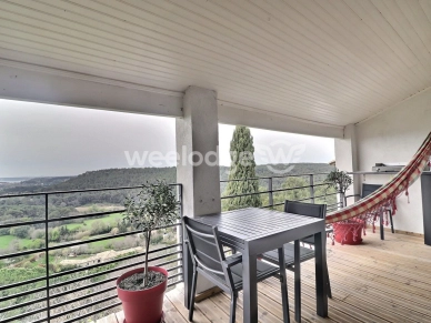 Maison à vendre 4 pièces de 107,96 m² à Cornillon-Confoux