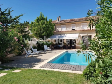 Maison à vendre 7 pièces de 175 m² à Salon-de-Provence