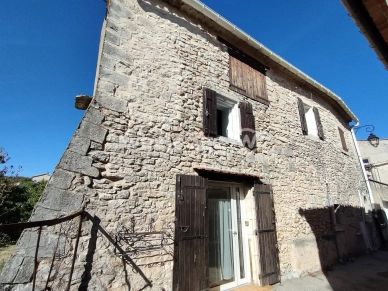 Maison à vendre 4 pièces de 107 m² à Saint-Christol