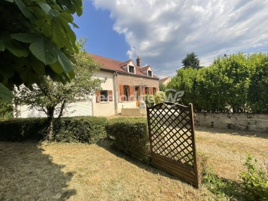 Maison à vendre 6 pièces de 156 m² à Sens