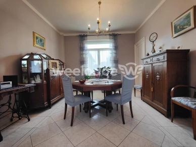 Maison à vendre 8 pièces de 170 m² à Trith-Saint-Léger