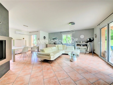 Maison à vendre 6 pièces de 112,44 m² à Salagnon