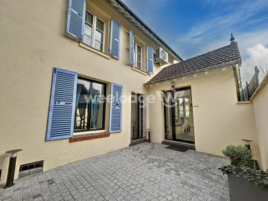 Maison à vendre 6 pièces de 169 m² à Éragny