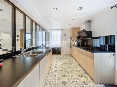 Maison à vendre 6 pièces de 169 m² à Éragny
