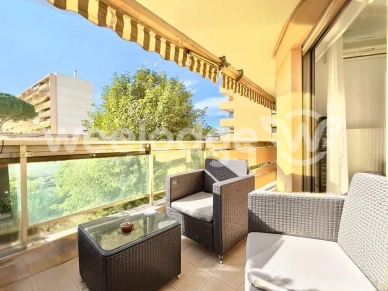 Appartement à vendre 2 pièces de 54 m² à Le Cannet