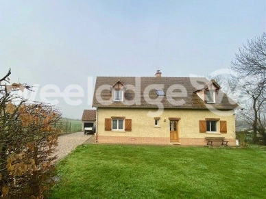 Maison à vendre 6 pièces de 155 m² à Gisors