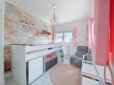 Maison à vendre 8 pièces de 132 m² à Conflans-Sainte-Honorine