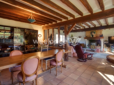 Maison à vendre 5 pièces de 158 m² à Pacy-sur-Eure