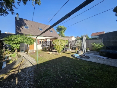 Maison à vendre 6 pièces de 105 m² à Conflans-Sainte-Honorine
