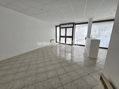 Local commercial à vendre de 61 m² à Pierrelaye