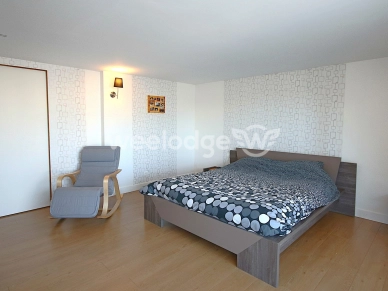 Maison à vendre 7 pièces de 145 m² à Chargé