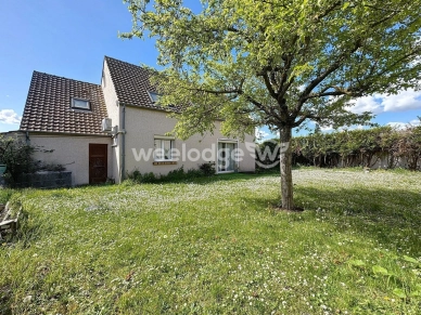 Maison à vendre 6 pièces de 107 m² à Chanteloup-les-Vignes