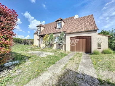 Maison à vendre 6 pièces de 107 m² à Chanteloup-les-Vignes