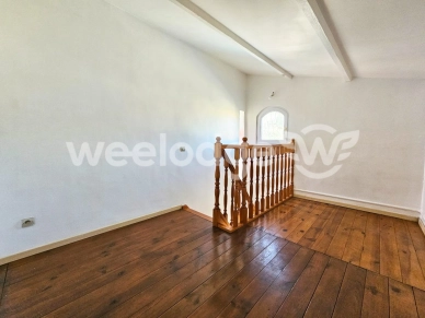 Maison à vendre 5 pièces de 127 m² à Saint-Martin-de-Crau