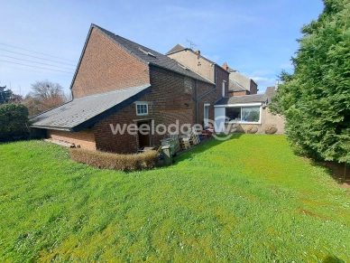 Maison à vendre 4 pièces de 203 m² à Feignies