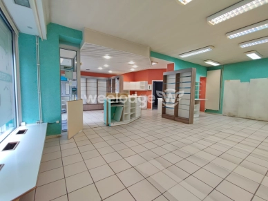 Maison à vendre 4 pièces de 203 m² à Feignies