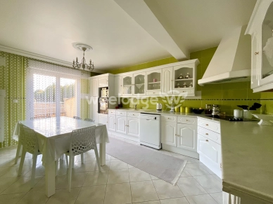 Maison à vendre 6 pièces de 145 m² à Sens