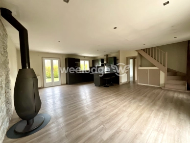Maison à vendre 6 pièces de 110 m² à Bray-sur-Seine