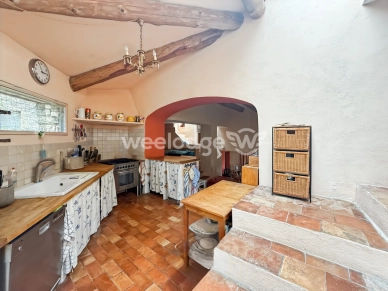 Maison à vendre 5 pièces de 115 m² à Saint-Martin-de-Castillon