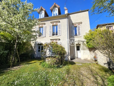 Maison à vendre 7 pièces de 154 m² à Conflans-Sainte-Honorine