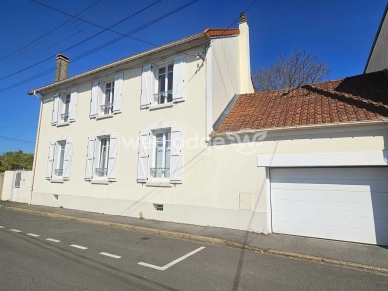 Maison à vendre 7 pièces de 130 m² à Conflans-Sainte-Honorine