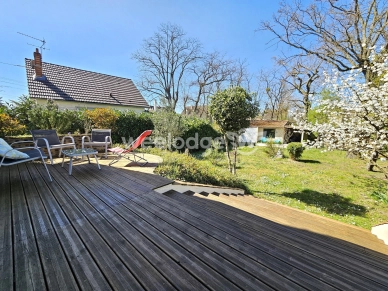 Maison à vendre 7 pièces de 165 m² à Conflans-Sainte-Honorine