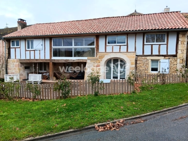 Maison à vendre 8 pièces de 175 m² à Ausseing