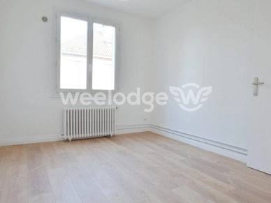 Appartement à louer 4 pièces de 71,85 m² à Rueil-Malmaison