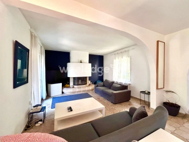 Maison à vendre 5 pièces de 159,75 m² à Noisy-le-Sec