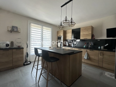 Maison à vendre 5 pièces de 147,83 m² à Fonbeauzard