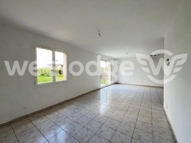 Maison à vendre 5 pièces de 86 m² à Sérifontaine